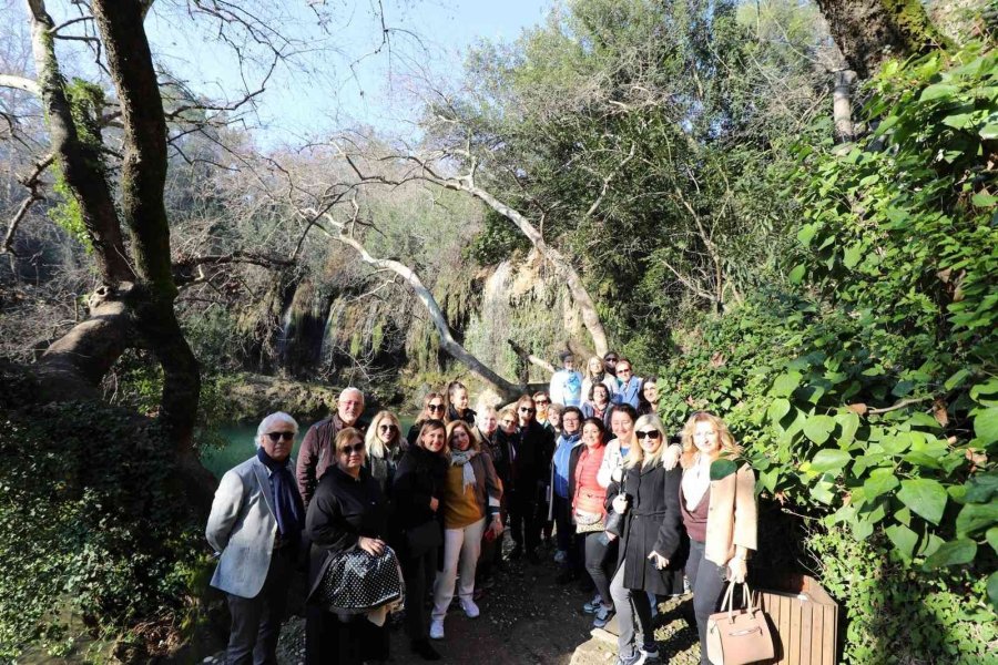 Aü Rektörü Özkan, Türkiye’deki Kadın Rektör Ve Rektör Yardımcılarını Ağırladı