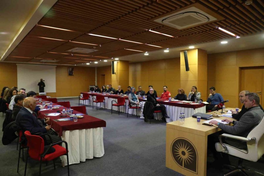 Büyükşehir, Cumhuriyet Sevgi Meydanı Etkinliği’nin 2’ncisini Düzenliyor