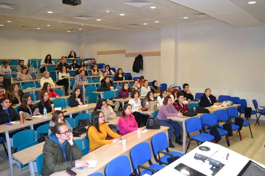 Esogü’de Yabancı Dil Olarak Türkçe Öğretimi Sertifika Programı Başladı