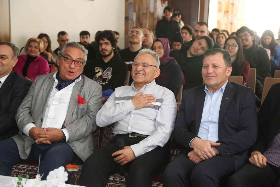 Bakan Kasapoğlu’dan Doktor Başkana Teşekkür