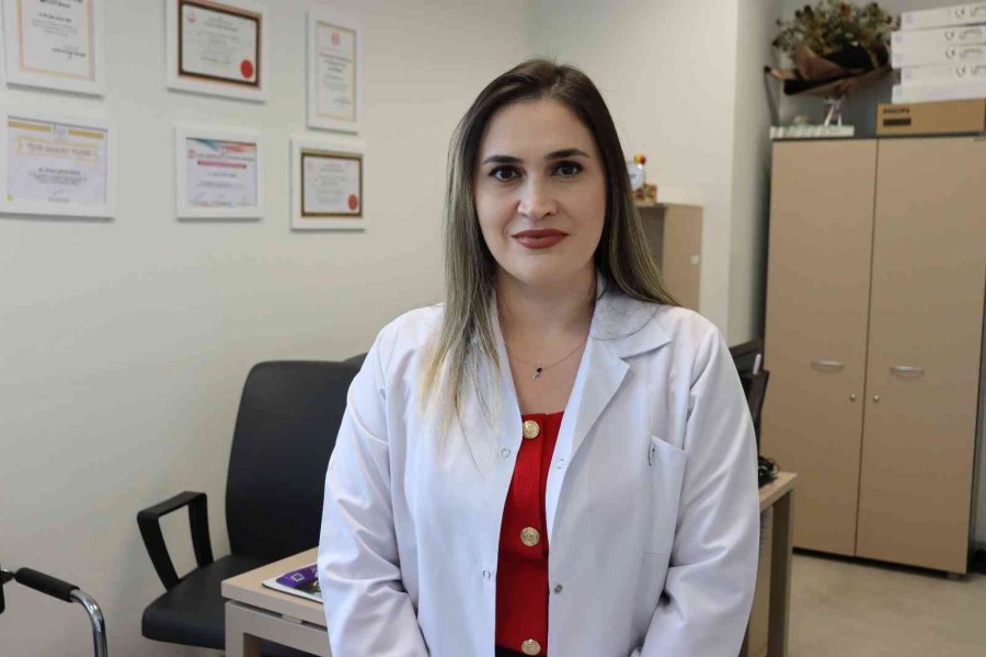 ’hpv’ Virüsüne Karşı Hayati ’aşı’ Ve ’tarama’ Uyarısı