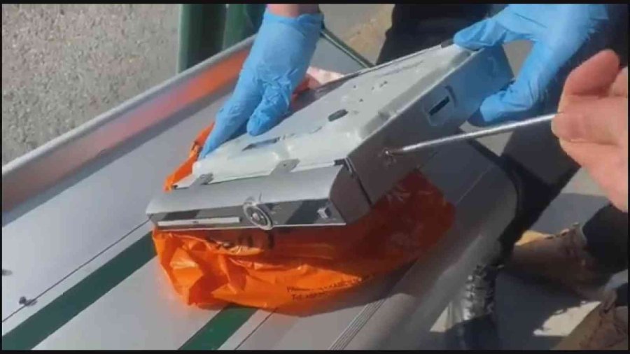 Oto Teybinde Uyuşturucu Ticareti