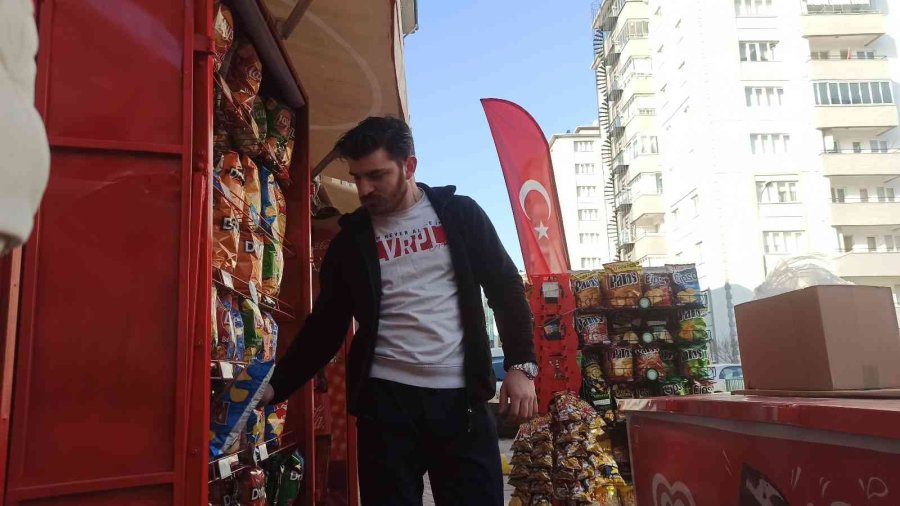 Cips Hırsızlığı Kuryelere Yönelik Saldırı Başlattı.