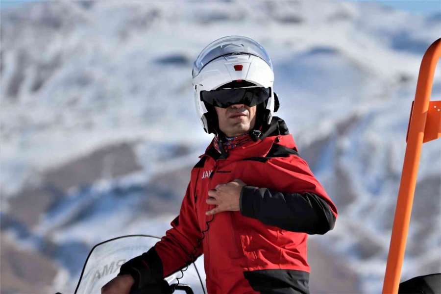 Erciyes’in Görünmeyen Kahramanları: Jak Timleri