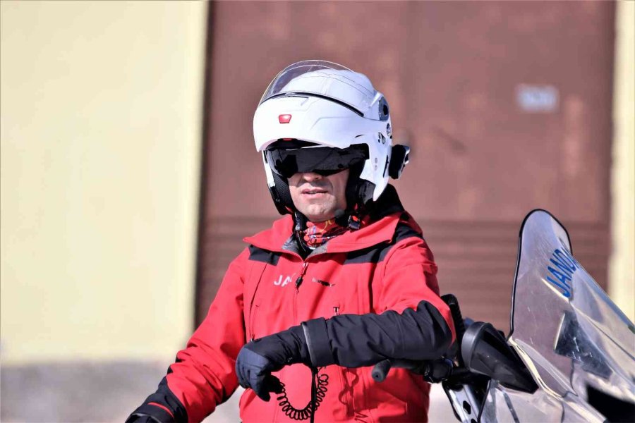 Erciyes’in Görünmeyen Kahramanları: Jak Timleri