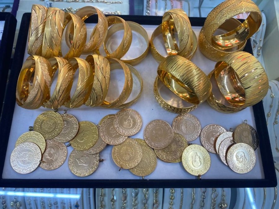 Altına Yatırım Yapan Kazanıyor