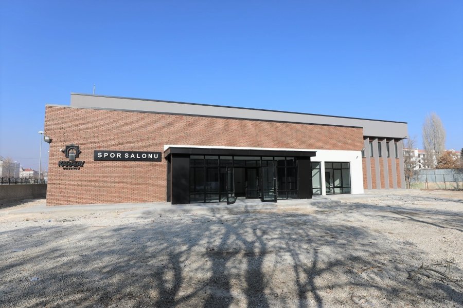 Karatay Belediyesi, Karatay Kapalı Spor Salonu’nu Tamamladı