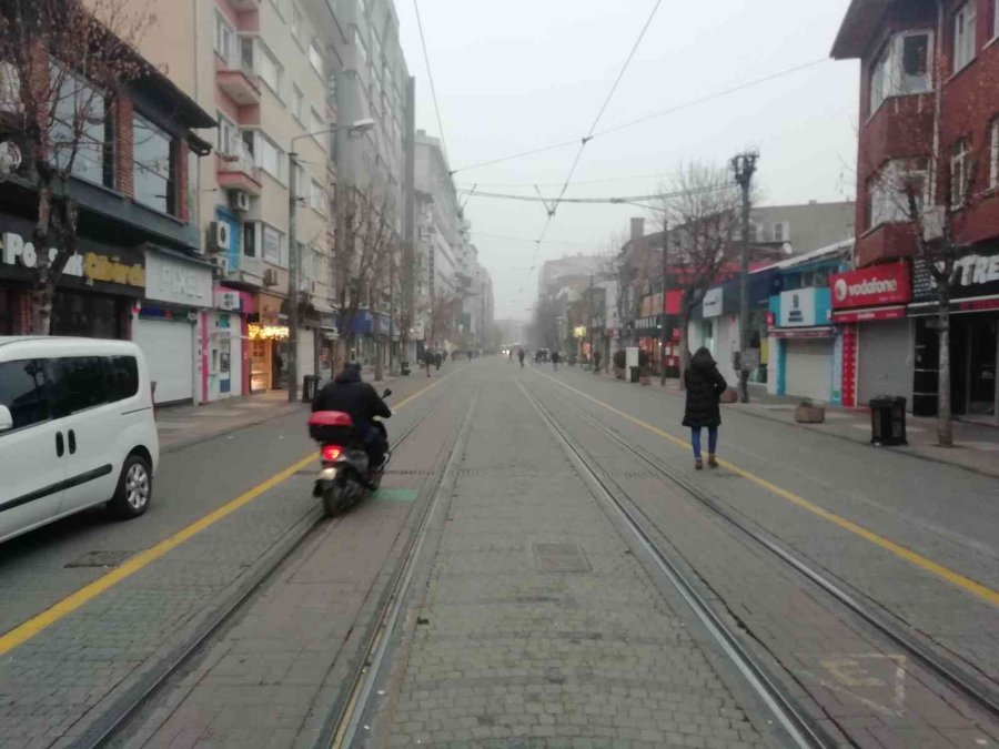 Eskişehir Güne Sisle Uyandı