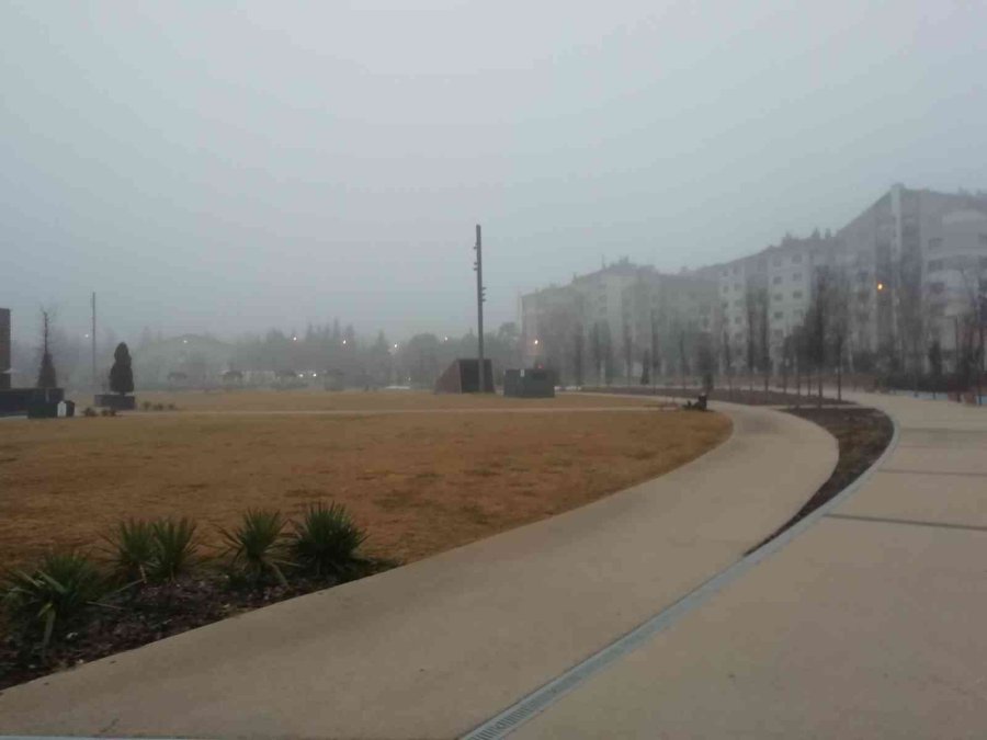 Eskişehir Güne Sisle Uyandı
