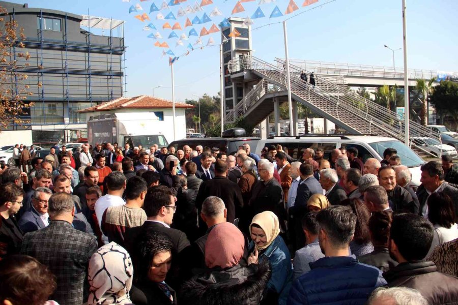 Ak Parti Antalya’nın Yeni İl Başkanı Çetin’den Birlik Ve Beraberlik Mesajı