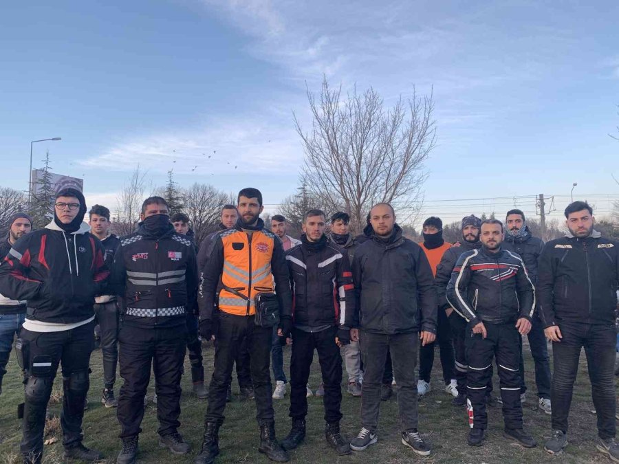 Saldırıya Uğrayan Kuryelerden Basın Açıklaması