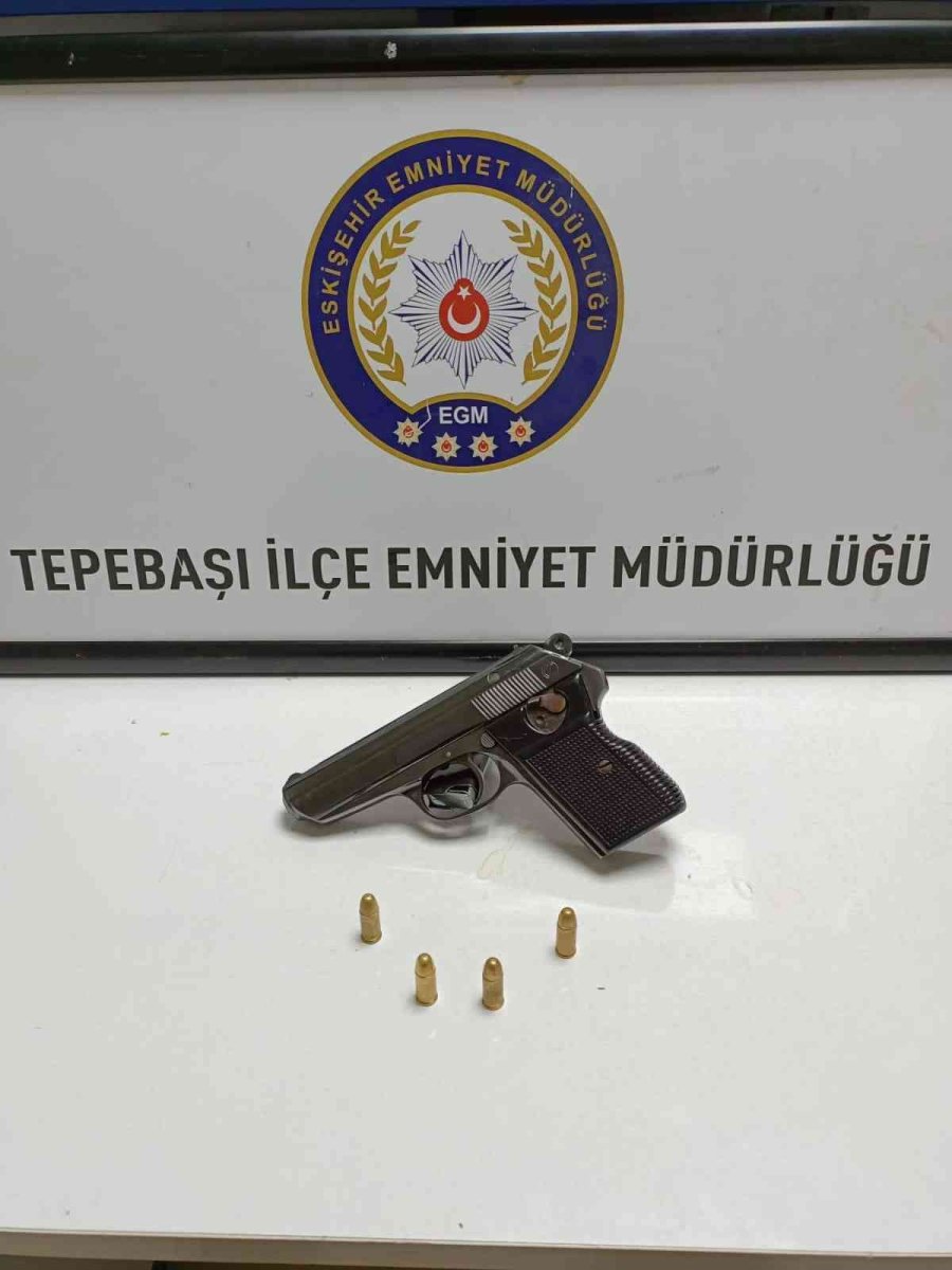 Kesinleşmiş Hapis Ve Aranması Bulunan Şahıslar Yakalandı