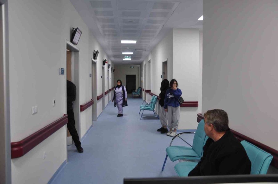 Karaman Eğitim Ve Araştırma Hastanesinde Yeni Ek Poliklinikler Açıldı