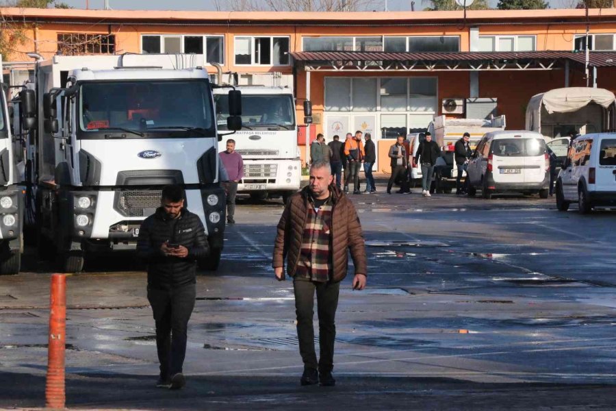 İşten Çıkarılınca Silahla Şantiyeyi Bastı, Ekipleri Alarma Geçirdi