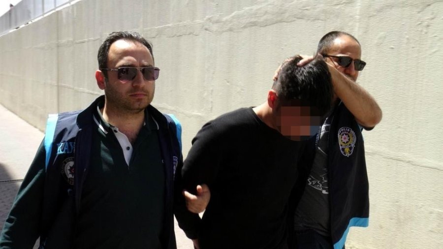 Babasının Sahibi Olduğu Ticari Taksinin Şoförünü Öldüren Sanığa 18 Yıl Hapis Cezası Verildi