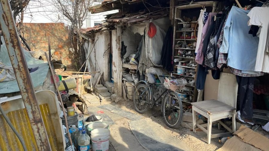 Metruk Ev Mahalleliyi Tedirgin Ediyor