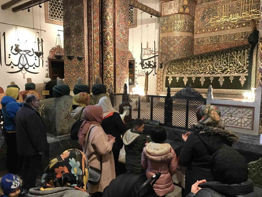 Konya’da Regaib Kandili Coşkuyla İdrak Edildi