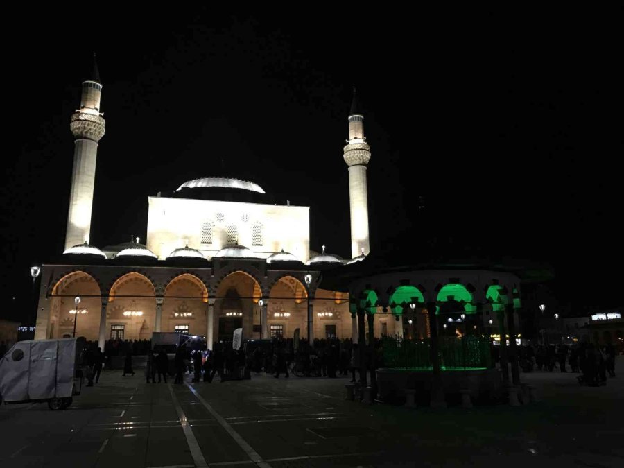 Konya’da Regaib Kandili Coşkuyla İdrak Edildi