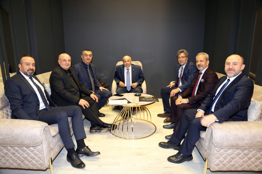 Kayso İstanbul Mobilya Fuarında Üyelerini Ziyaret Etti