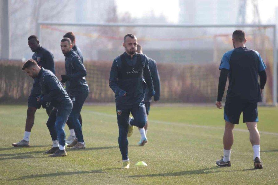 Miguel Cardoso: “istanbulspor Maçından 3 Puan Almak İstiyoruz”