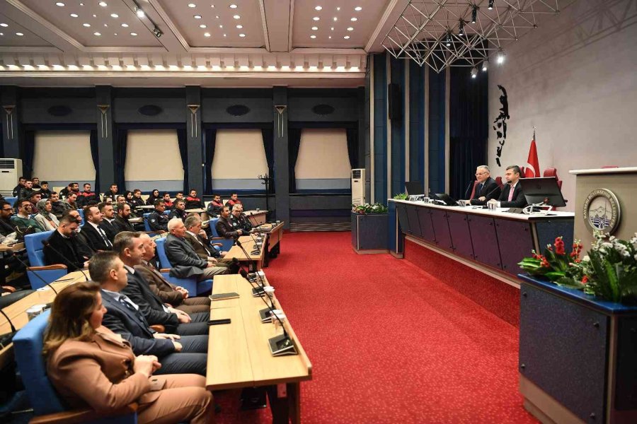 Başkan Büyükkılıç, Kadroya Geçen Personel İle Buluştu