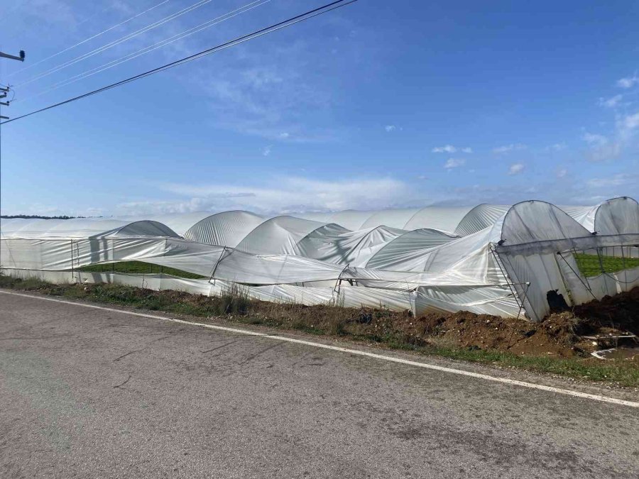 Aksu, Gece Saatlerinde Dolu Ve Fırtınaya Teslim Oldu