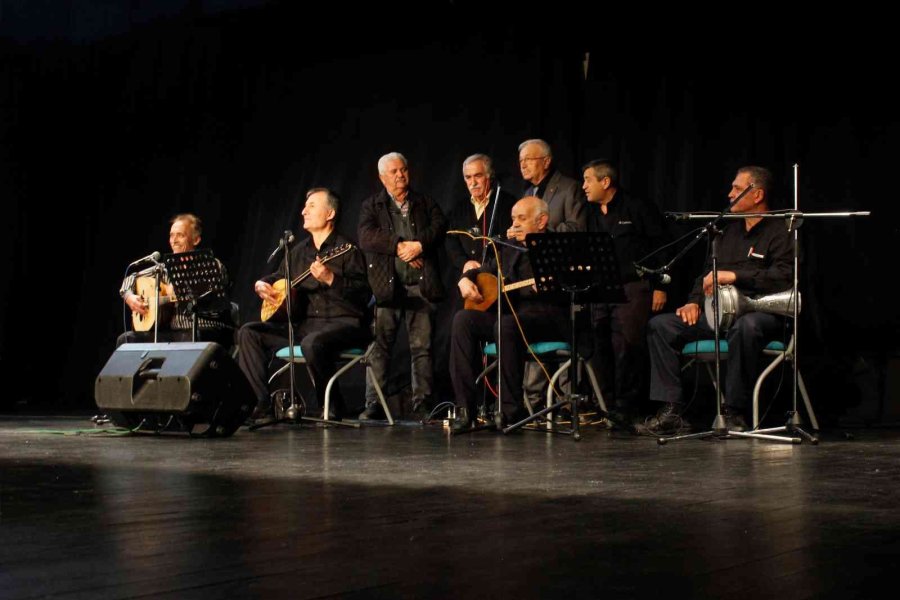 Osmanlı Devleti’nin 724’üncü Kuruluş Yıl Dönümü Kutlandı