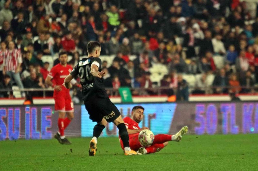 Spor Toto Süper Lig: Fta Antalyaspor: 3 - Ümraniyespor: 2 (maç Sonucu)