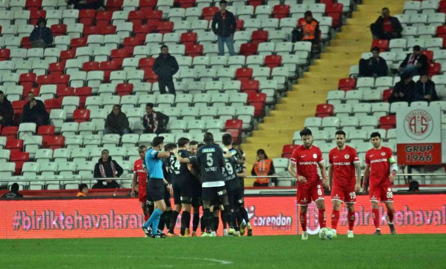 Spor Toto Süper Lig: Fta Antalyaspor: 3 - Ümraniyespor: 2 (maç Sonucu)