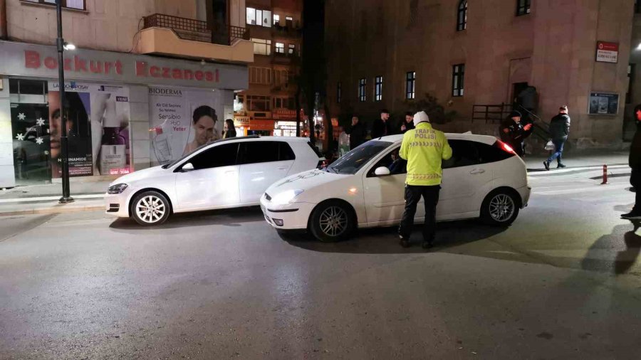 Aksaray’da Çevik Kuvvetten ’şok’ Denetim