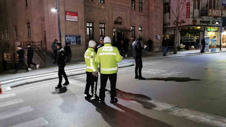 Aksaray’da Çevik Kuvvetten ’şok’ Denetim