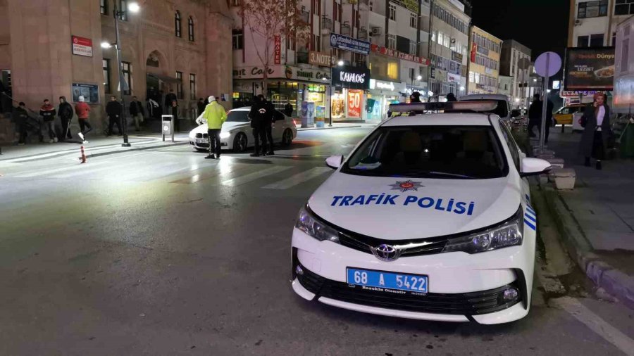 Aksaray’da Çevik Kuvvetten ’şok’ Denetim