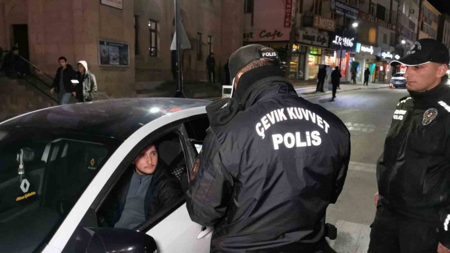 Aksaray’da Çevik Kuvvetten ’şok’ Denetim