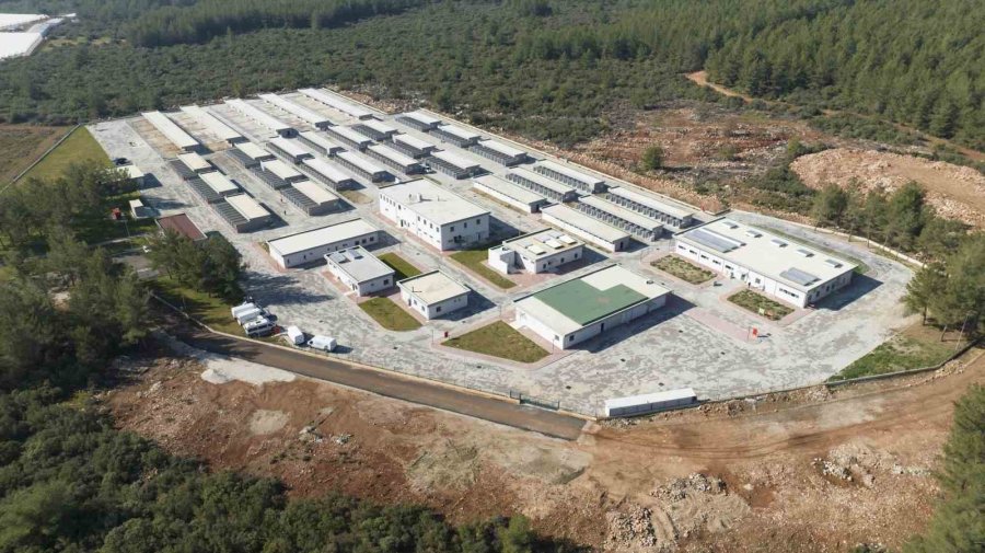 Antalya’da Can Dostlar Yeni Yuvalarına Kavuştu