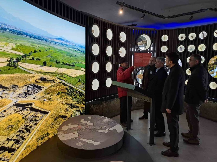 Bakan Yardımcısı Alpaslan Kültepeye Hayran Kaldı