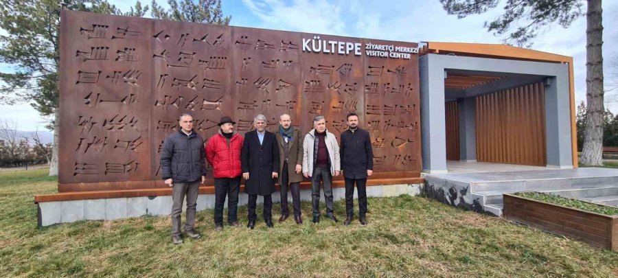 Bakan Yardımcısı Alpaslan Kültepeye Hayran Kaldı