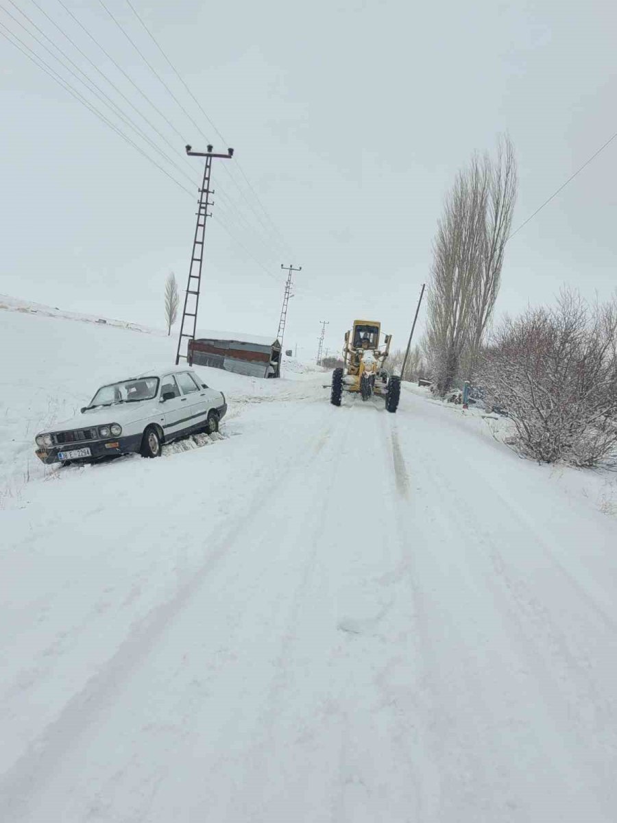 Kayseri’de Kapanan 111 Mahalle Yolu Ulaşıma Açıldı