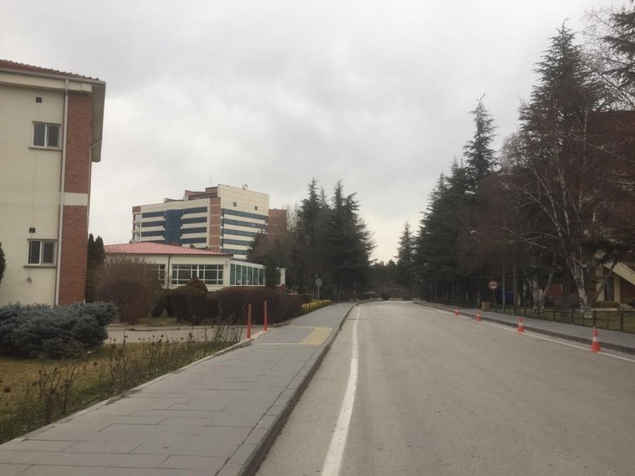 Anadolu Üniversitesi Kampüsü Bahar Dönemini Bekliyor