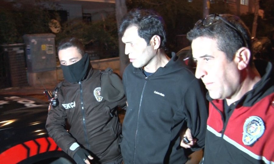 Antalya’da Alacak Verecek Meselesinde Kan Aktı: 1 Yaralı