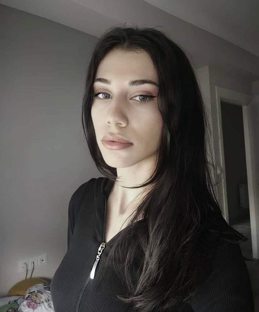 Ayşenur’un Katil Zanlısı “silahı Elinden Almaya Çalışırken Tetiğe Dokunmuşum” Diyerek Savunma Yaptı