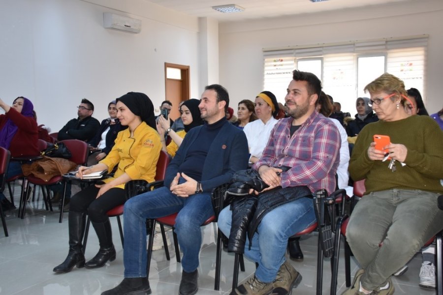 Kocasinan’da Çölyak İle İlgili Hem Akademik Hem De Uygulamalı Eğitim