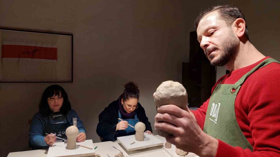 ’sanat İyileştirir’ Mottosuyla Seramik Heykel Atölyesi Gerçekleştirildi