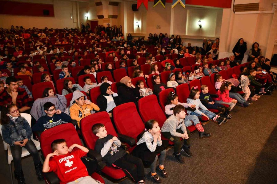 2 Bin 700 Çocuk Tatilin Tadını Tepebaşı’nda Çıkarttı