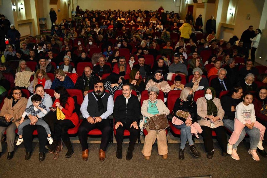 Thm Korosundan Seçme Türküler Konseri