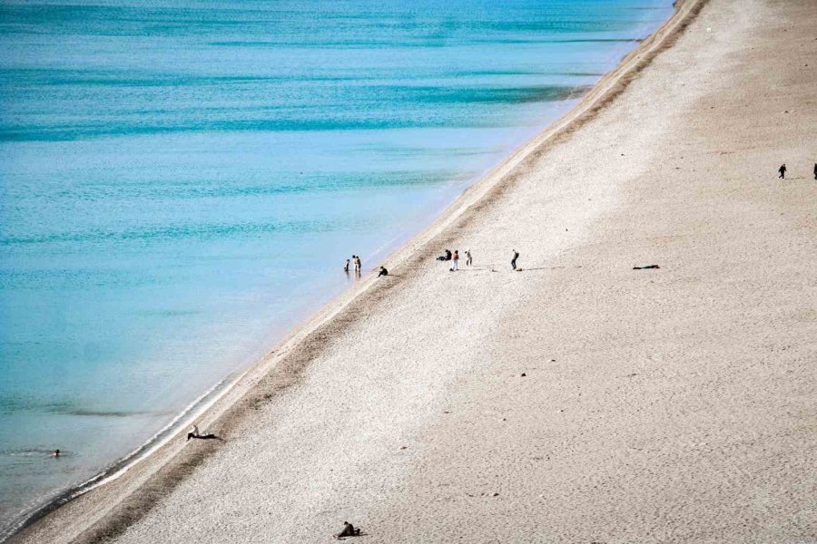 Kuzey Rüzgarları Antalya’yı Buz Kestirdi, Meteoroloji ‘don’ Uyarısı Verdi