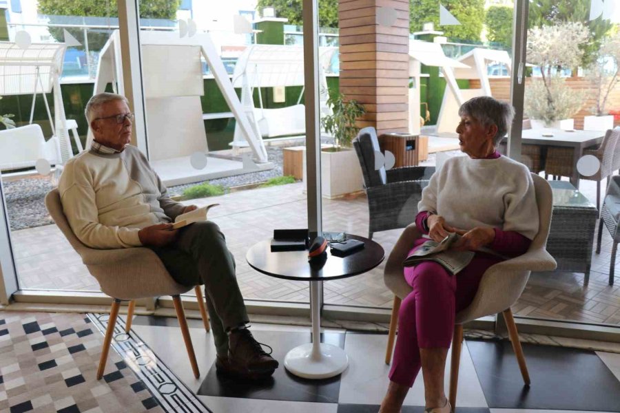 Yaşlı Turistler, Kış Mevsiminde Alanya’yı Tercih Ediyor