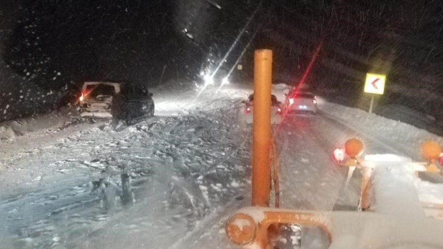 Antalya- Konya Kara Yolu Tırların Geçişine Kapatıldı