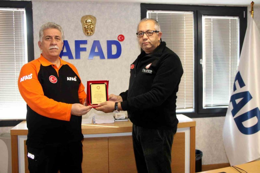 2 Bin 800’ün Üzerinde Afad Gönüllüsü Amatör Telsizcilik Eğitimi Aldı