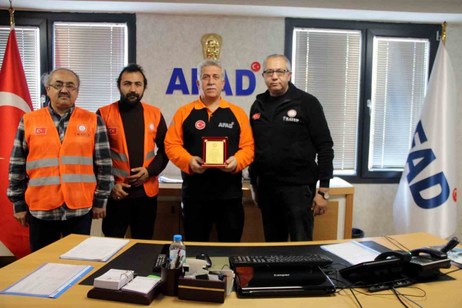 2 Bin 800’ün Üzerinde Afad Gönüllüsü Amatör Telsizcilik Eğitimi Aldı