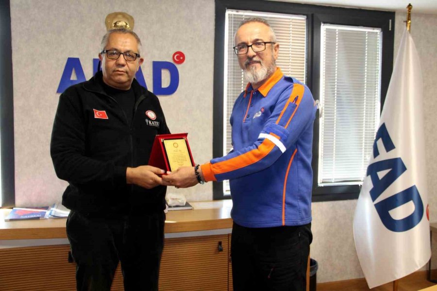 2 Bin 800’ün Üzerinde Afad Gönüllüsü Amatör Telsizcilik Eğitimi Aldı